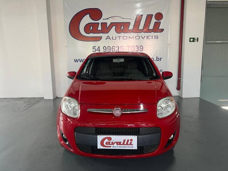 FIAT - PALIO - 2013/2014 - Vermelha - R$ 33.900,00
