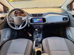 CHEVROLET - ONIX - 2019/2019 - Branca - R$ 52.900,00