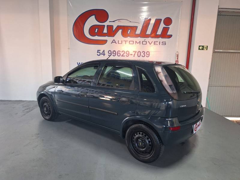 CHEVROLET - CORSA - 2008/2008 - Cinza - R$ 21.900,00