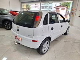 CHEVROLET - CORSA - 2011/2012 - Branca - R$ 32.900,00