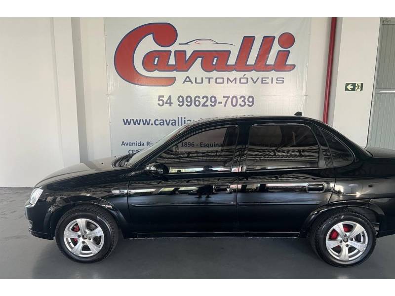 CHEVROLET - CLASSIC - 2012/2012 - Preta - R$ 25.900,00