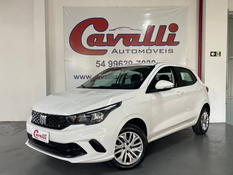 FIAT - ARGO - 2021/2022 - Branca - R$ 61.900,00