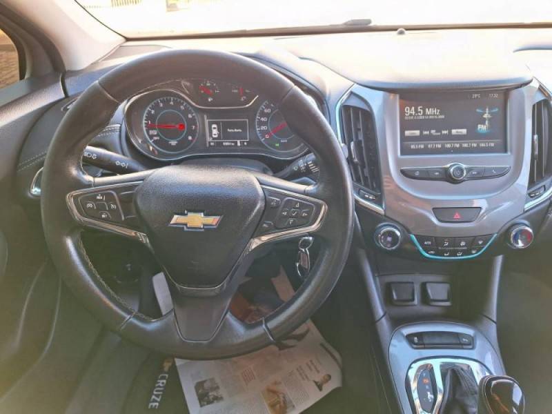 CHEVROLET - CRUZE - 2017/2017 - Branca - R$ 82.900,00