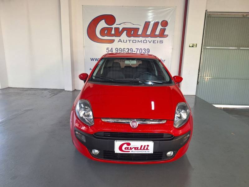 FIAT - PUNTO - 2016/2017 - Vermelha - R$ 48.900,00