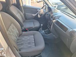 RENAULT - SANDERO - 2013/2014 - Prata - R$ 34.900,00