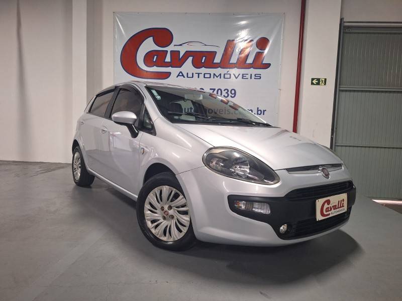 FIAT - PUNTO - 2012/2013 - Prata - R$ 39.900,00