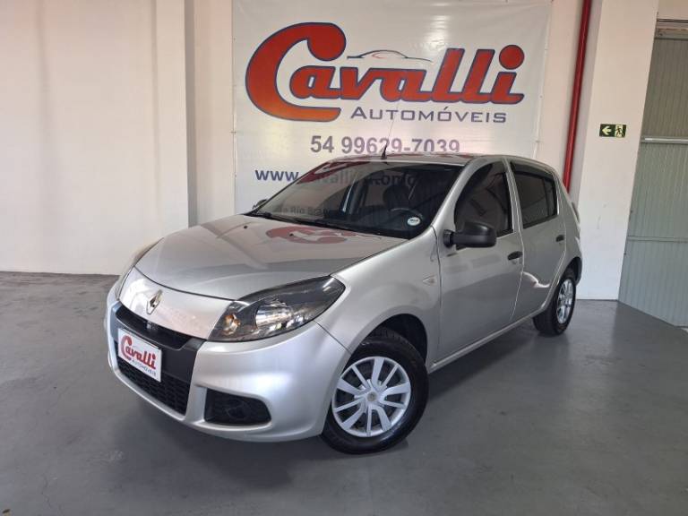 RENAULT - SANDERO - 2013/2014 - Prata - R$ 34.900,00