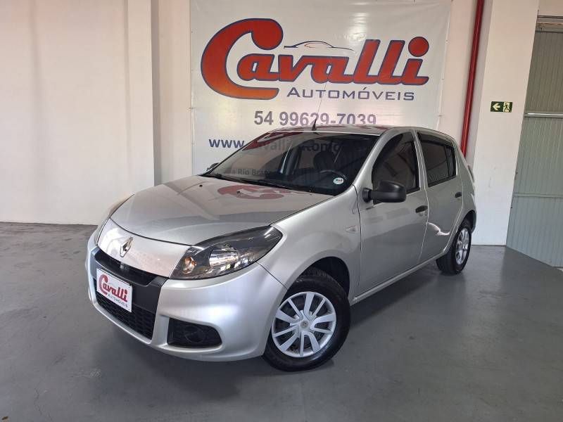 RENAULT - SANDERO - 2013/2014 - Prata - R$ 34.900,00