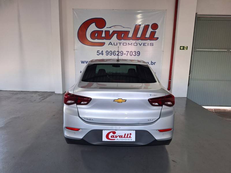 CHEVROLET - ONIX - 2020/2021 - Prata - R$ 80.900,00