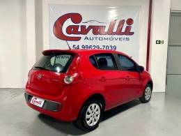 FIAT - PALIO - 2014/2015 - Vermelha - R$ 39.900,00