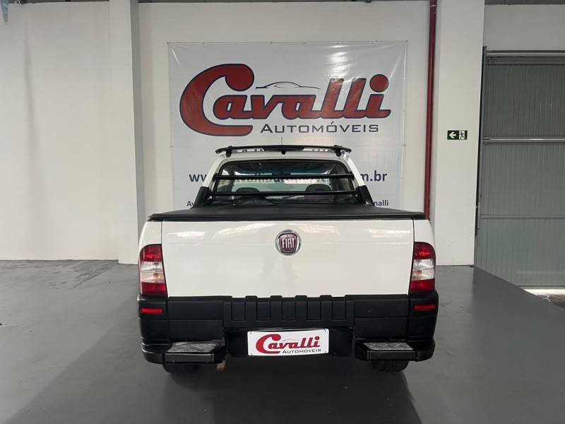 FIAT - STRADA - 2009/2009 - Branca - R$ 31.900,00