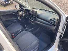 FIAT - ARGO - 2021/2022 - Branca - R$ 61.900,00