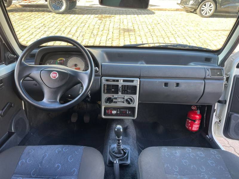 FIAT - UNO - 2009/2010 - Branca - R$ 23.900,00