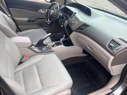 HONDA - CIVIC - 2013/2014 - Cinza - R$ 73.900,00