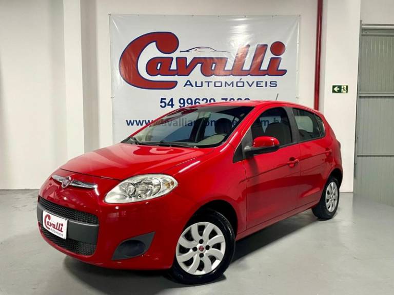 FIAT - PALIO - 2014/2015 - Vermelha - R$ 39.900,00