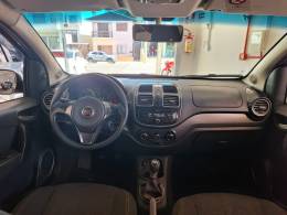 FIAT - GRAND SIENA - 2014/2015 - Cinza - R$ 40.900,00