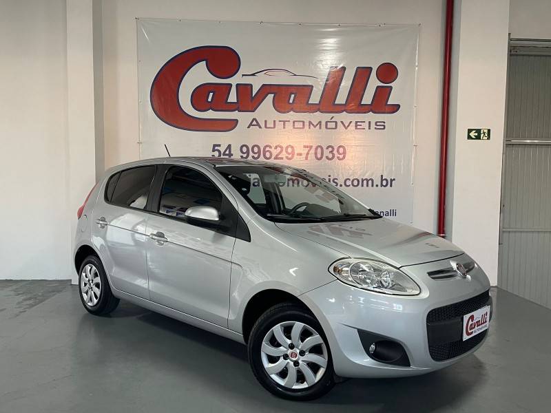 FIAT - PALIO - 2014/2014 - Prata - R$ 38.900,00