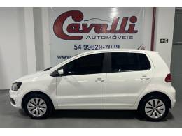VOLKSWAGEN - FOX - 2014/2015 - Branca - R$ 43.900,00