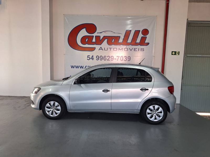 VOLKSWAGEN - GOL - 2014/2015 - Prata - R$ 37.900,00