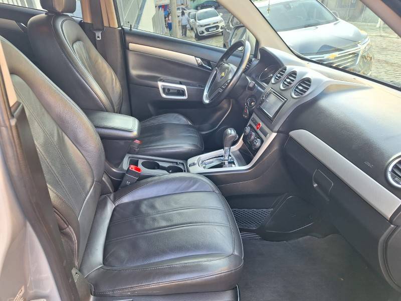 CHEVROLET - CAPTIVA - 2011/2011 - Prata - R$ 43.900,00