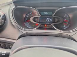 RENAULT - CAPTUR - 2018/2019 - Bege - R$ 74.900,00