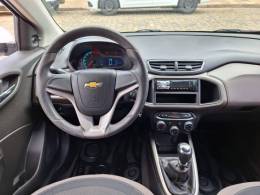 CHEVROLET - PRISMA - 2014/2015 - Branca - R$ 49.900,00
